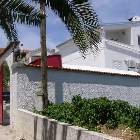 Majer Apartman Preko