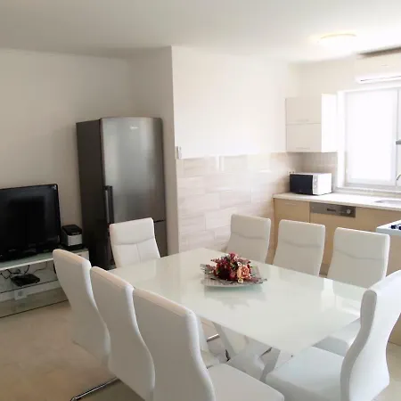 Majer Apartment Preko