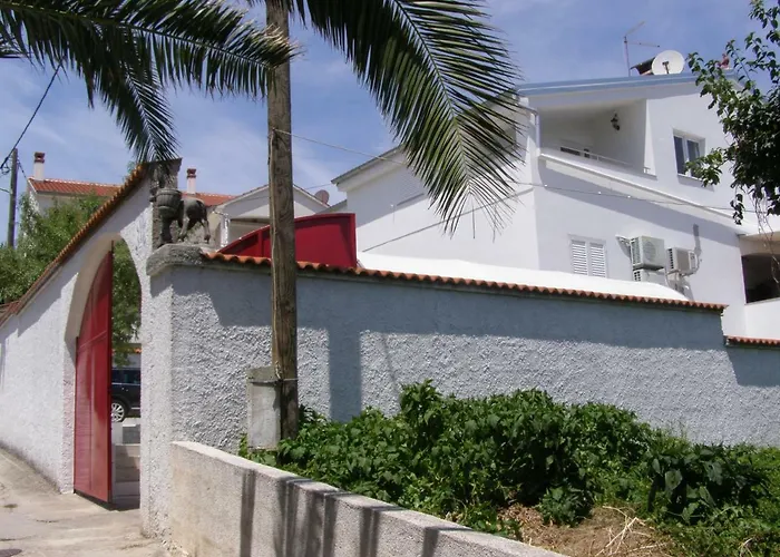 Majer Apartman Preko